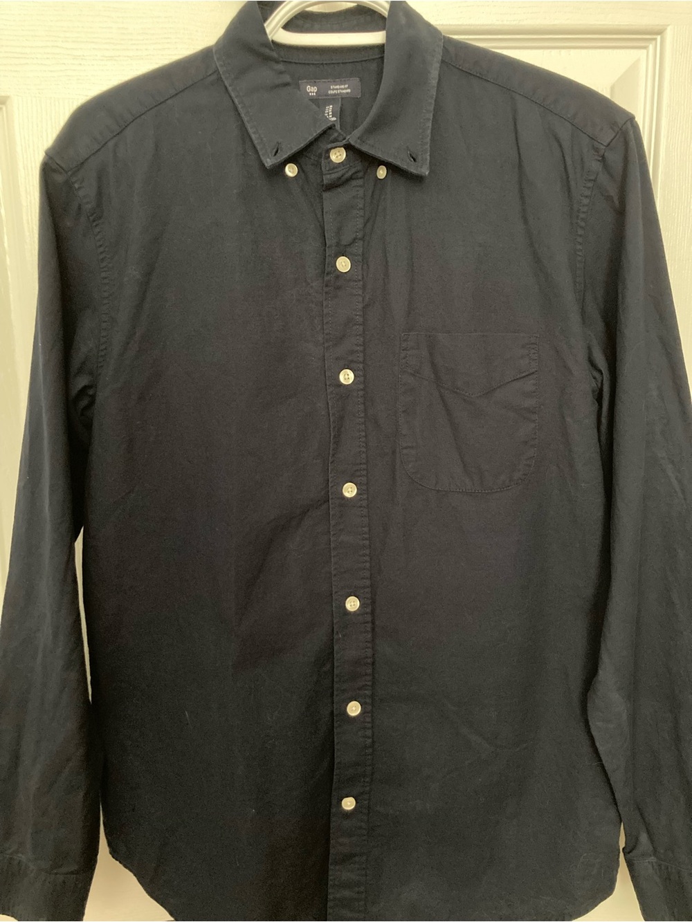 GAP Men’s Dark Navy Button-Down Shirt